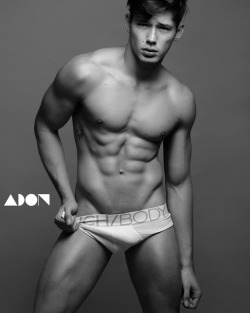 adon-magazine:@nandoskinner 👊🏼😜#adonmagazine web exclusive by @hombrebuenoii - www.adonmagazine.com 🙌🏼 @royfire7 @peertal 🔥😉👍🏼