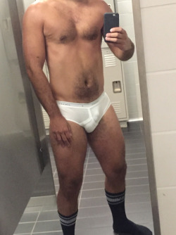 bigbroth4u-blog:  Guys who share selfies in tighty whities turn me on. Think YOU can turn me on? CLICK HERE to try!  Follow @bigbroth4u on Twitter for even more shenanigans! 