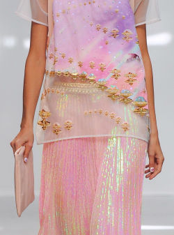 122px:  anthomaniaa:  Manish Arora Spring