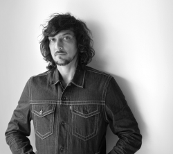 stephaniarocanlover:  Leon Larregui (Zoé)