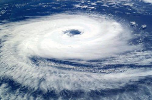 What are cyclones?A cyclone is a huge system of rotating wind around a large scale low pressure area