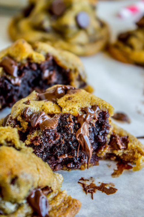 sweetoothgirl:  Brownie-Stuffed Chocolate Chip Cookies