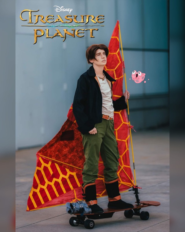 Just dropping some pictures of my Jim Hawkins cosplay. This has been my dream cosplay since I saw the movie in theaters as 