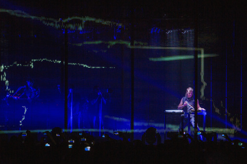 nineinchnails:  Nine Inch Nails: Tension 2013. On tour now. Photos by Rob Sheridan.  SE VIENE! PARA 