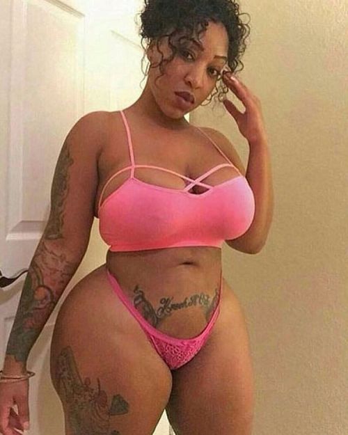 Porn Pics thickaddiction:  @iamkeyarastone 😍😍😍