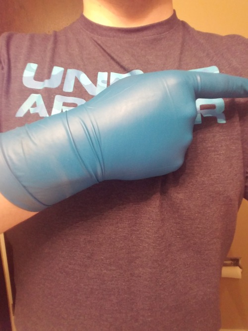 rubberglovebear: Biogel Skinsense Indicator gloves. Love the color!