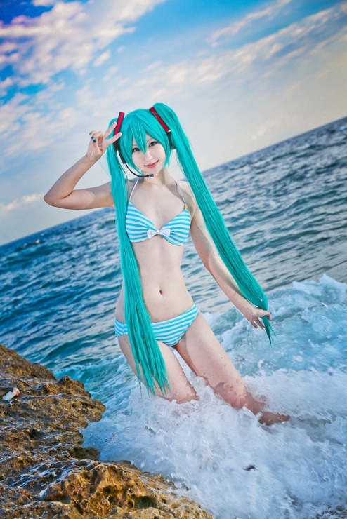 whatimightbecosplaying:  Taiwanese Cosplayer Hiko World Cosplay | FacebookSource: HikoWhatimightbecosplaying