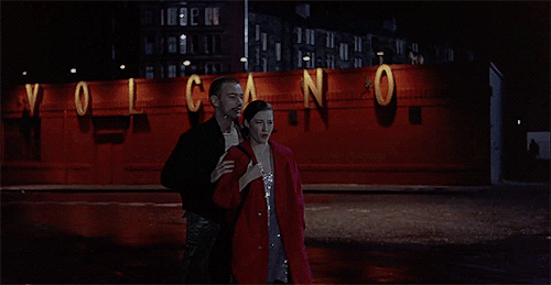 bills-skarsgards:Personality, I mean that’s what counts, right? That’s what keeps a relationship goi