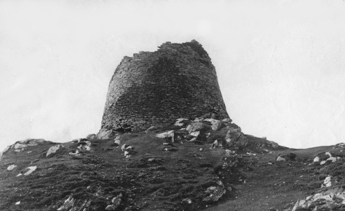 earlyscotland:Dun Carloway broch on the Scottish island of Lewis is a huge stone tower built in the 
