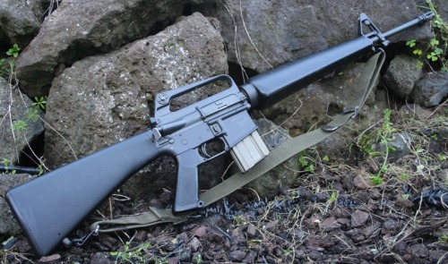 titovka-and-bergmutzen:A beautiful original Colt M16A1, chambered in 5.56mm. It had it’s flaws, but 