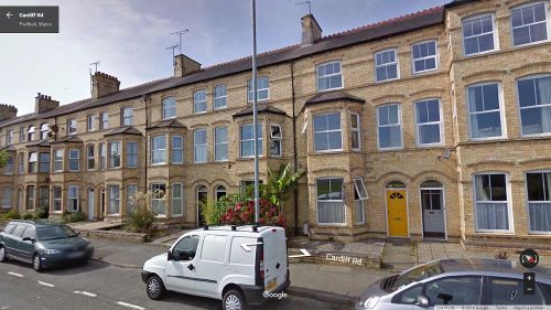 streetview-snapshots: Houses, Cardiff Road, Pwllheli