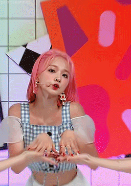 prkroseannes: (190606) fun! - lee nakyung