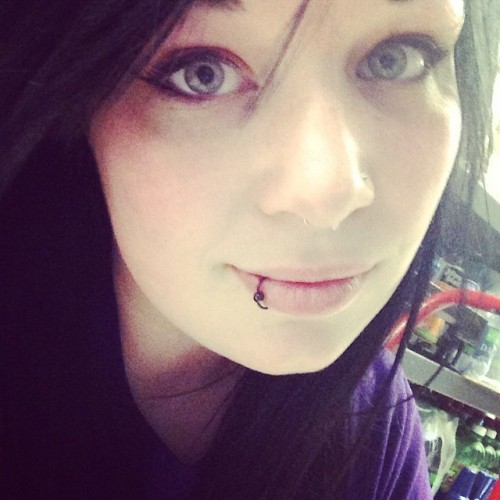 gravefl0wer:  Stock room selfie because why not?