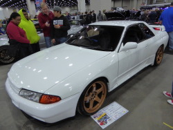 fromcruise-instoconcours:  ‘93 Nissan Skyline, the first year for the R33 generation