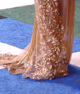 nike-visions:  ipodmini:  Nicki Minaj attends the 2015 MTV VMAs   - booty appreciation zone