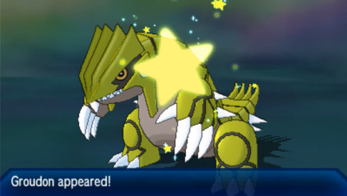 Second day of hunting and out pops this shiny Groudon~Caught in a Pokeball with 2 PP left: