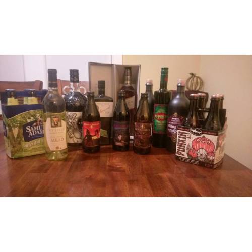 Just got done doing some light shopping 😏😈😍 #beer #gin #mead #scotch #whisky #rum #absinthe #samueladams #johnnywalkerplatinum #dogfishhead #unclevals #thekraken #vikingsblood #mephisto #bnektarmeadery #skyriver