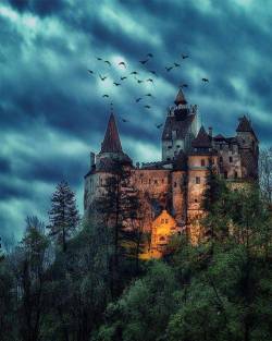 royaland:  ladymantheniel: Castle Bran- Romania  Commonly known as “Dracula’s Castle&quot;  The official website http://www.bran-castle.com/ 