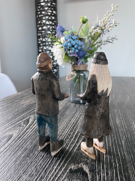 frogsupmysleeve:While the Moon and Stars Watched -2022Two Lovers | Basswood carvings