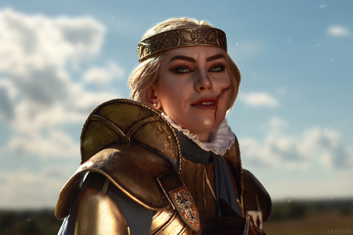 Thronebreaker: The Witcher Talesbatty_boop as Queen Meve photo, makeup by mehttps://www.instagram.com/milliganvick/