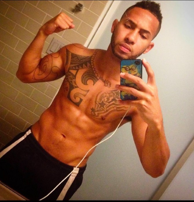 dominicanblackboy:  My New Candy Crush Miami Exotic Dancer aka nude model Xavier