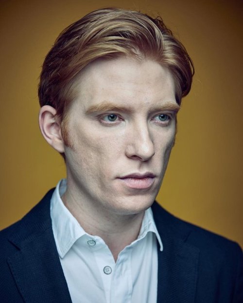  Domhnall Gleeson photographed by Chris McAndrew (@mcandrewphoto) for The Sunday Times (Sept/2018) 