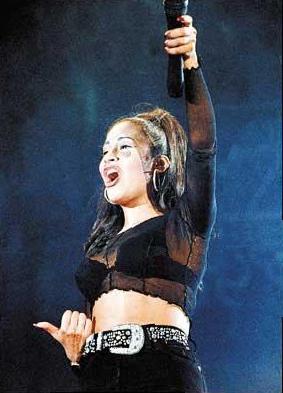 pbonnie89:  Selena Quintanilla-Pérez.(April 16, 1971 – March 31, 1995).