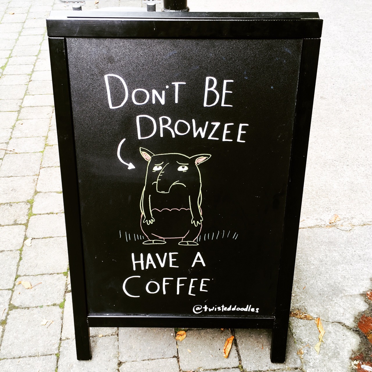 twisteddoodles:
“ A blackboard I did for my local coffee place.
”
ha! the best!