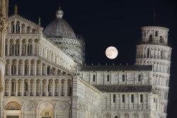 the-wolf-and-moon: Moon over Pisa, Italy