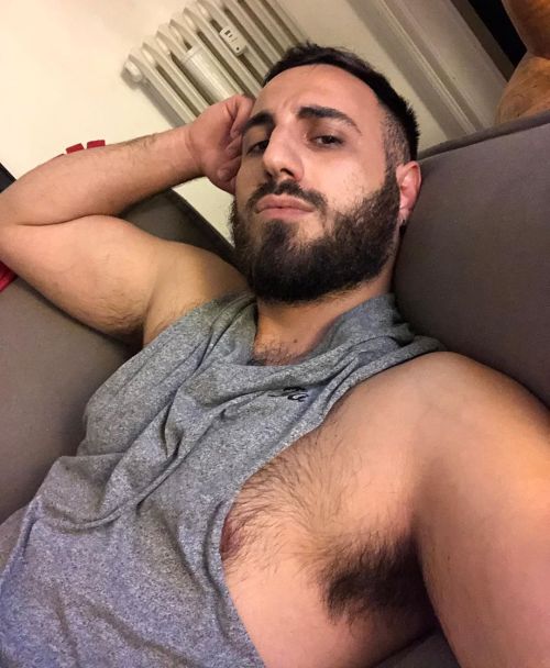 https://64.media.tumblr.com/ddcf08e308d0bd7ce116c98d34fc58b2/d0d3d6e2fc8d83f4-12/s500x750/e2b88e522726480b625ae5e89e3ad4433be08bdd.jpg