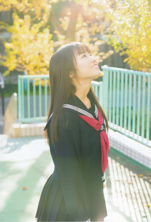 gocchisama: keyakizakamatome:  アップトゥボーイリニューアル  2017年1月 今泉佑唯  aesthetic are too strong in Yui. 