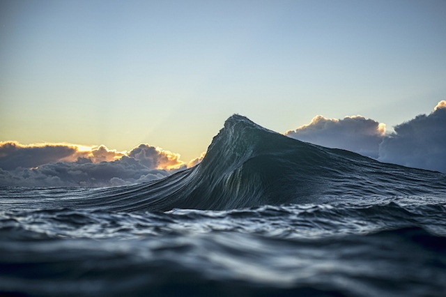 blazepress:  Majestic Waves, Ray Collins.