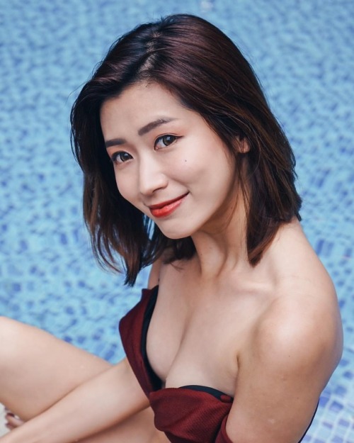 koleksiamoimalaysia: Sweet amoi…Apple is one girl you want to fuck