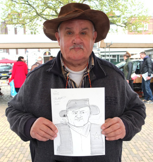 Caricatures in GoudaI was a guest artist at the “Strips op de Markt” comic festival in Gouda, Nether