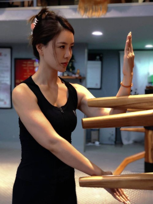 kungfuwushuworld:Wing Chun Girl 