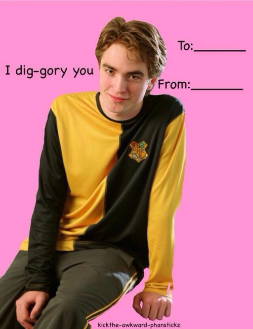 billclintonforpresident2k16:  lifeoflesley:  Valentine cards part 3: Harry potter   Just a few of the ones I’ve come across that I found funny  souls aren’t the only thing I suck oliviabowie 