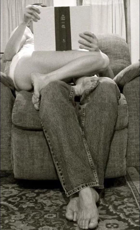 mylipsbelongtoyou:  sh7774:  They grow up fast. Teach them well  Daddy teaches me