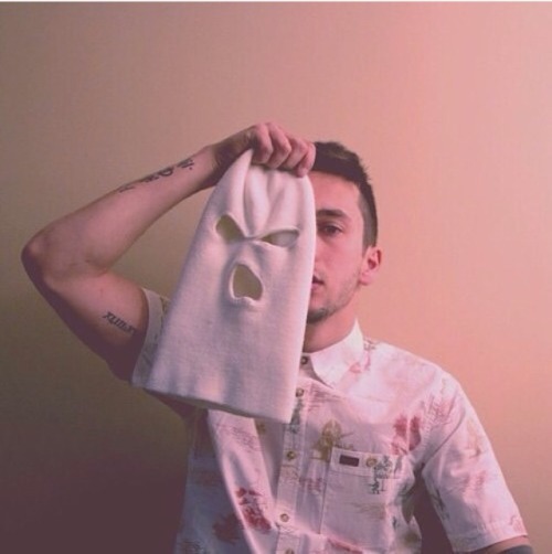 Behold my favourite photo ever of Tyler