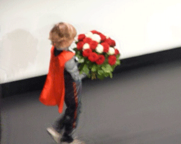 tallythor:  a-tongue-is-like-a-sharp-knife:   As Chris couldn’t make it tonight, he prepared you, Natalie, a little surprise.  “Thor : The Dark World” premiere in Paris on Oct 23rd 2013 (taken by me)  Which begs the question, who is that