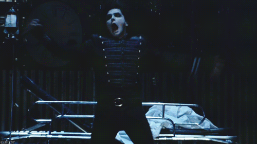 xblackparadepoison015x:  Gerard Way has a seizure ;-; or an orgasm..idk My MCR page