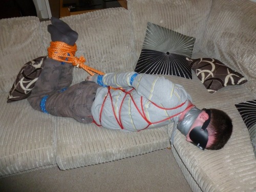 BonDage, Sneakers and More