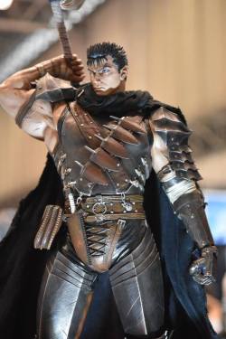 haxanbelial:  The Berserk-line by Prime 1 StudioSummer WonderFest 2018 (Tokyo)via TwitterThis is Prime 1′s best line and it means a lot to me that they are making all these amazing statues. I’m hesitant to order Nosferatu Zodd (apostle form) as that