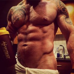 bigmalepecs:  @tankjoey 