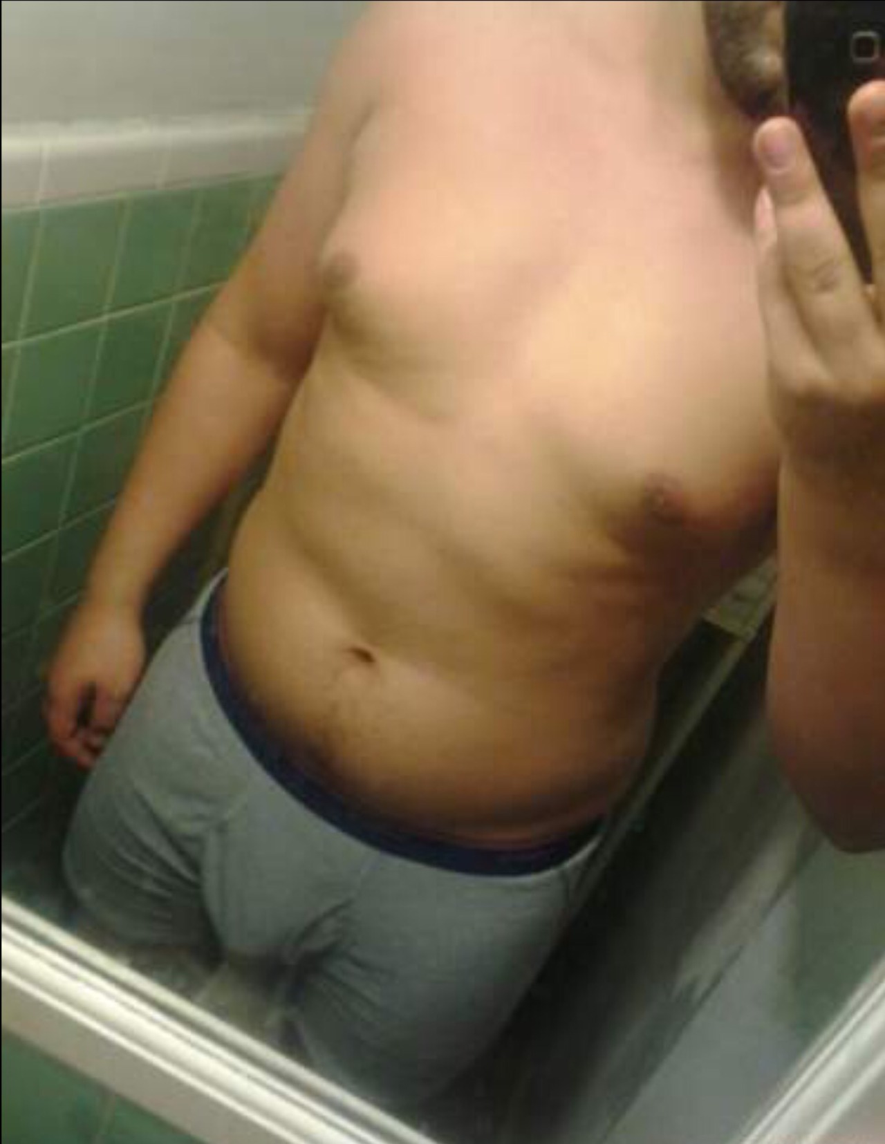 sweetbiglips215:  Submission   Ray Isaiah  Philadelphia