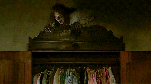 jensens-ackles: 31 DAYS OF HALLOWEEN 2020 THE CONJURING 2013 Dir. James Wan The Perron family moves 