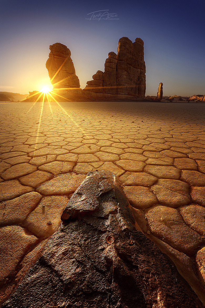 wowtastic-nature:  💙 Beauty Of Light on 500px by Tarik AlTurki, Hail, Saudi Arabia☀  Canon