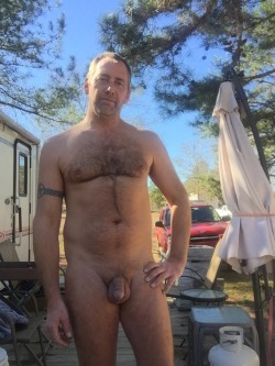 hungjohn42:  theaveragejoes:  Live gay sex: http://xxxcamboys.com  Hot hairy man