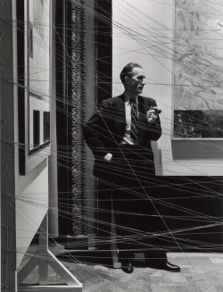 visualobscurity:  Marcel Duchamp.  Arnold Newman, 1942. 