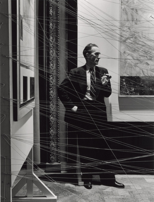 visualobscurity:Marcel Duchamp.  Arnold Newman, 1942.