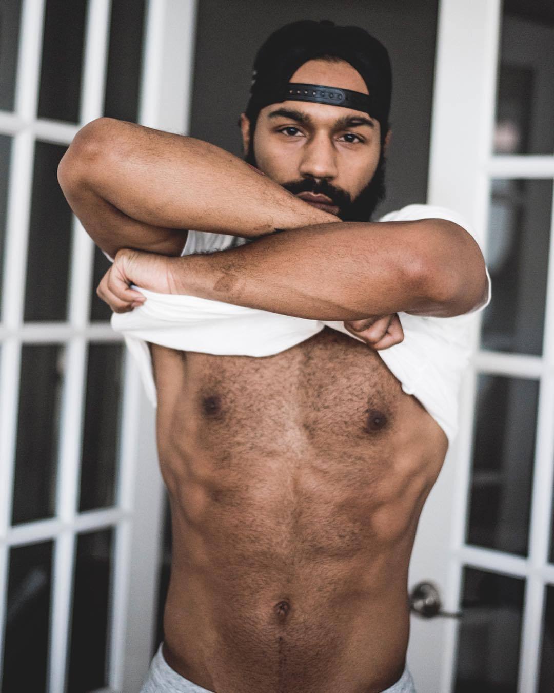 creamgetdamoney2:Actor, Damon Erik Williams. Currently on the new season of Animal
